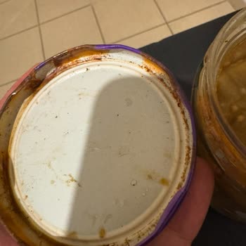 Migros Kadıköy Şubesinde Tarihi Geçmiş Ürün Skandalı