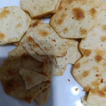 Ülker Çizi Krakerde Plastik Şoku