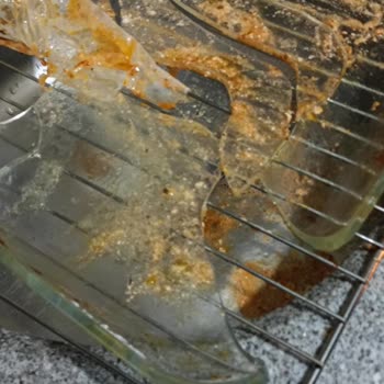 Borcam Fırında Çatladı, İftar Yemeğimiz Mahvoldu