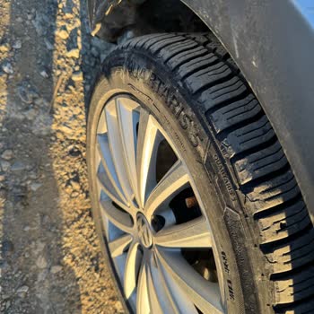 Sürekli Patlayan Lastikler Ve İlgisiz Bayi