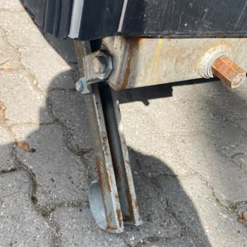 Karavanhane Paslanan Karavan Ve İlgisiz Müşteri Hizmetleri