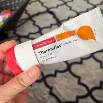 Thermoflex Kremi İle Ciltte Kızarıklık Ve Yanma Sorunu