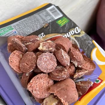 Bozuk Sucuklar Misafire Rezil Etti