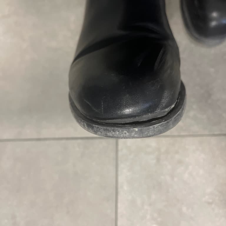 Nine West Botta Erken Açılma Sorunu