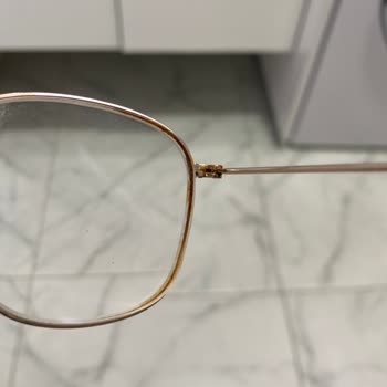 Gözlükte Paslanma Ve Odak Sorunu Şoku