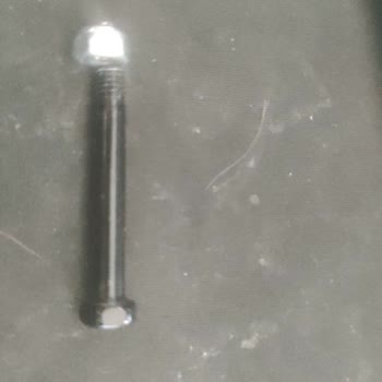 HP Omen Oyuncu Koltuğu Vida Problemi Ve Yetersiz Destek