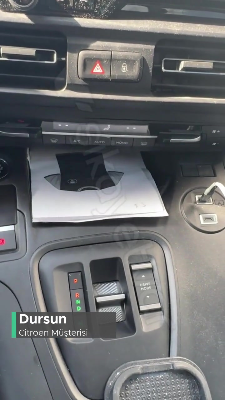 Citroen Her An Yolda Kalacağım Araca Binemem! videonun kapak resmi