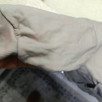 Ürün Lekeleri Ve Renk Değişiklikleriyle Hayal Kırıklığı Yarattı