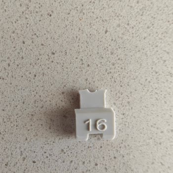 Çekmece Raylarındaki Plastik Tırnak Sorunu