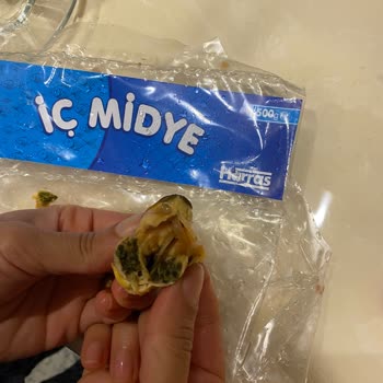 File Market Almış Olduğum Midye İçi Temizlenmemişti