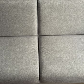 Enza Home'dan Alınan Koltuklarda Dikim Hatası Ve İlgisizlik