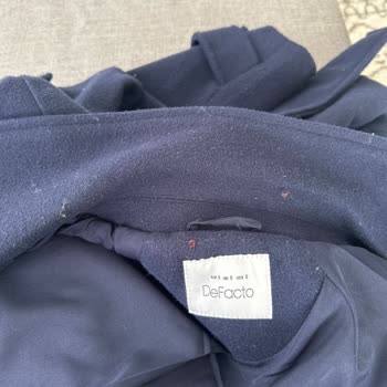 DeFacto Kaşe Kaban Tüylenme Sorunu