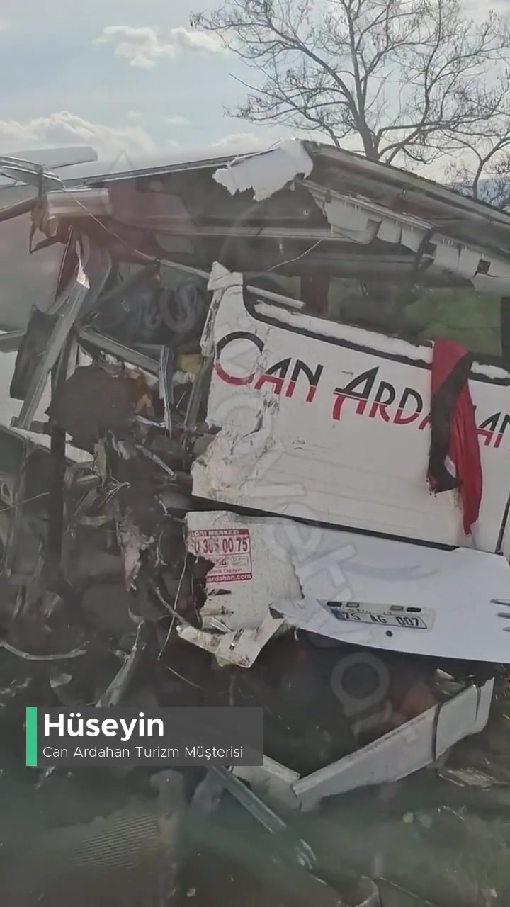 Can Ardahan Turizm Acemi Şoför Ve Hız Sonucu videonun kapak resmi