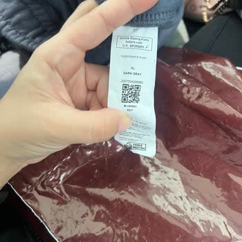 İzmir Optimum Mağaza Müdüründen Şikayet Ve Zorunlu Satış İddiası