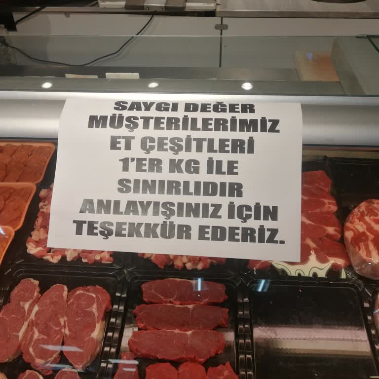 Kim Market'te Sınırlı Et Satışı Ve Kaba Personel