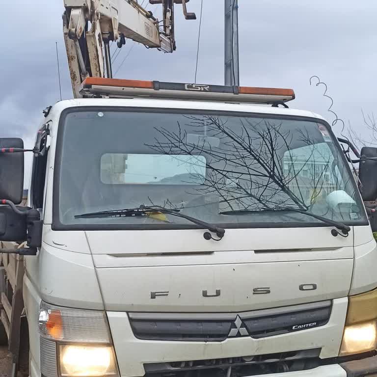 Yağışlı Havalarda Elektrik Hattından Su Sızıntısı Tehlikesi