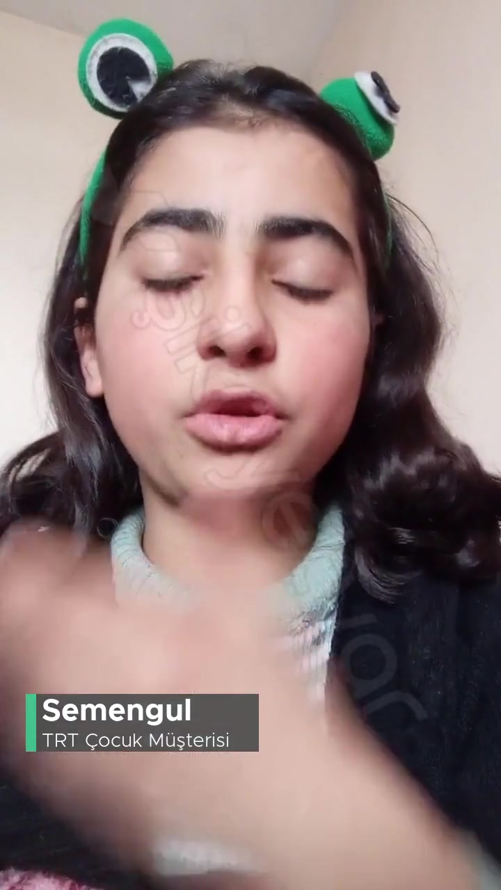 TRT Çocuk Başvurumu Kabul Edin Lütfen! videonun kapak resmi