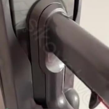 Dyson V15 Aniden Kapandı Ve Şarj Olmuyor!