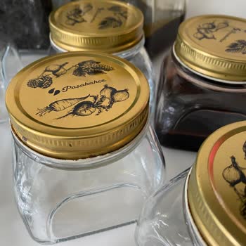 Paslanan Kavanoz Kapakları Kullanılamaz Durumda