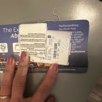 Etihad Airways Damaged My Suitcase - No Staff Were Available to Report It