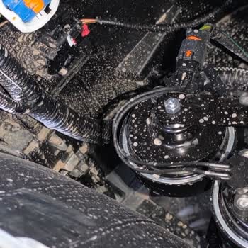 Sıfır Araçta Beklenmedik Sorun: Çamur Ve Lekelerle Karşılaştım