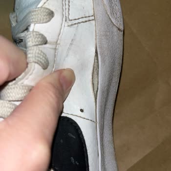 Nike Ayakkabıda Erken Deformasyon Ve Değişim Talebi