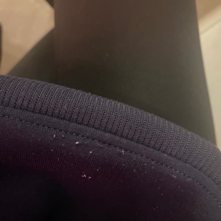 Stradivarius'tan Aldığım Sweatshirt Tüylenme Problemi