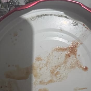 Küflü Salça Şoku: Her Gün İhtiyaç Duyduğum Ürün Hayal Kırıklığı Yarattı