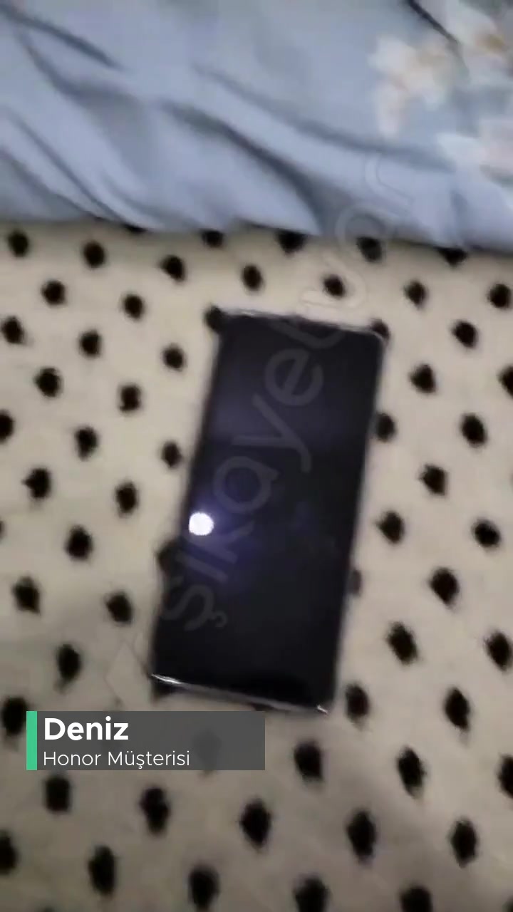 Honor X9B 60 Hz De Ve Pil Tasarrufu Modunda Bayağı Kasıyor videonun kapak resmi