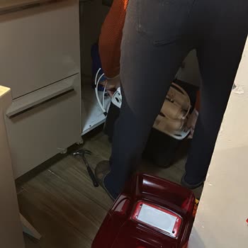 Su Arıtma Cihazının Yol Açtığı Su Baskını Ve Mutfak Hasarı