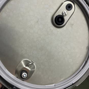 Gallery Crystal Fissler Düdüklü Tencerede İlk Kullanımda Leke Problemi