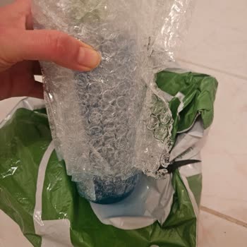 Kırık Ve Sahte Ürün Şoku: Mağaza Da Yok