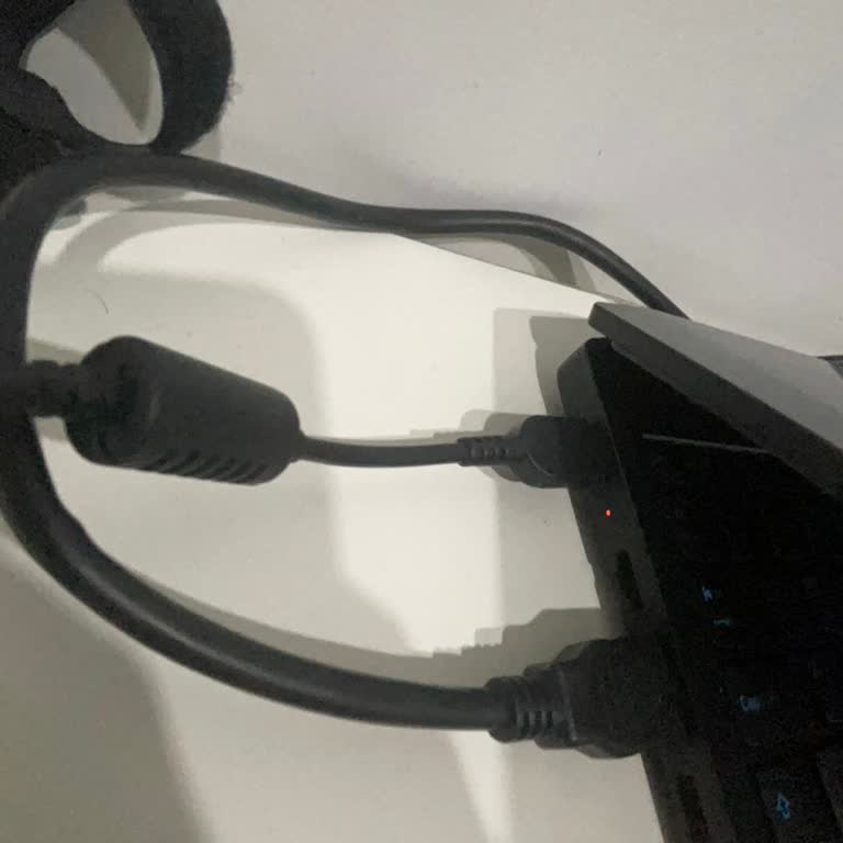 Lenovo Laptopun Şarj Ve Klavye Sorunları