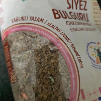 Siyez Bulguru İçinde Kurtçuklar