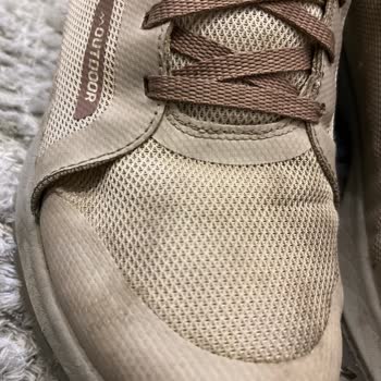 Skechers Zapatos con problema de grietas inesperadas