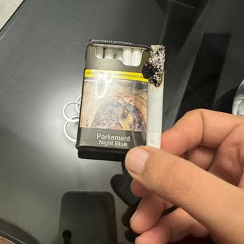 Sigara Paketlerinden Çıkan Bilinmeyen Cisimler