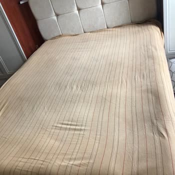 Yatakta Çökme Sorunu Ve Servis Eksikliği