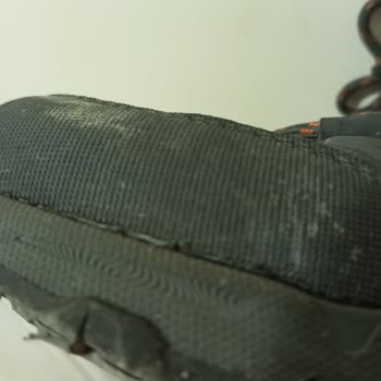 Lumberjack Ayakkabının Hızlı Yıpranması Mağduriyet Yarattı