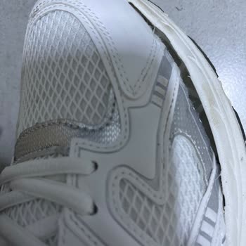 Stradivarius Ayakkabıda Beklenmedik Kalite Sorunu