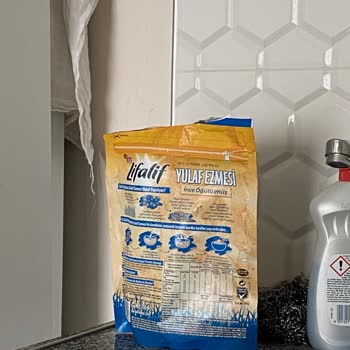 Yulaf Ezmesi Paketinden Çıkan Böcek Şoku