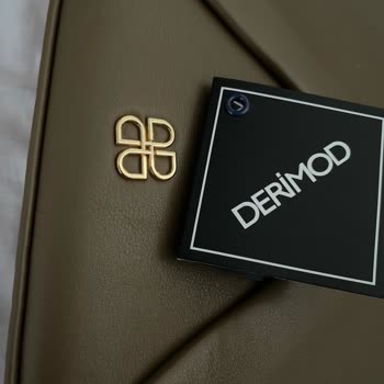 Derimod Ürünü: Kalitesiz Dikiş Ve Müşteri Hizmetleri Sorunu