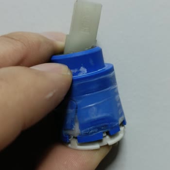 IKEA Fırsat Ürünü Hayal Kırıklığı: Kırık Batarya Kartuşu Ve Garanti Sorunu