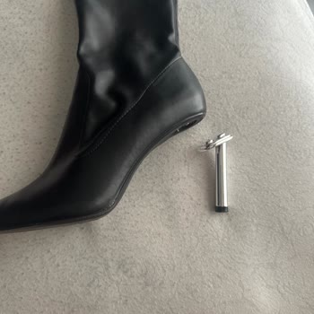 Kalitesiz Topuklu Çizme Ve Değişim Sorunu