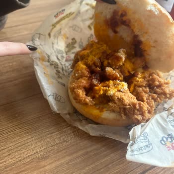 Soğuk Ve Lezzetsiz Yemek, Uzun Teslimat Süresi