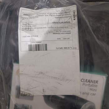 Eksik Ve Kırık Parçalı Mini Araç Süpürgesi