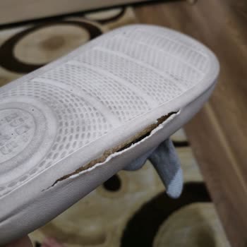 DeFacto Ev Terliği Kalitesizliği