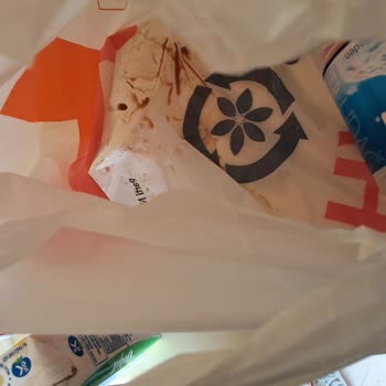 Patlamış Çikolatalı Süt Ve İade Talebi