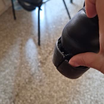 Ayıplı Ürün Ve İade Sorunu: Ayakkabı Dünyası'nda Hayal Kırıklığı