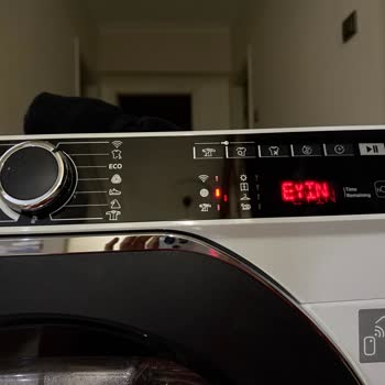 Hoover Kurutma Makinesi Sürekli Uyarı Veriyor