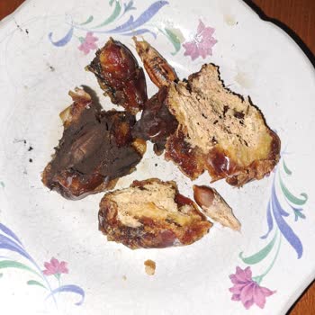 Pahalı Hurmanın İçinden Çıkan Sürprizler